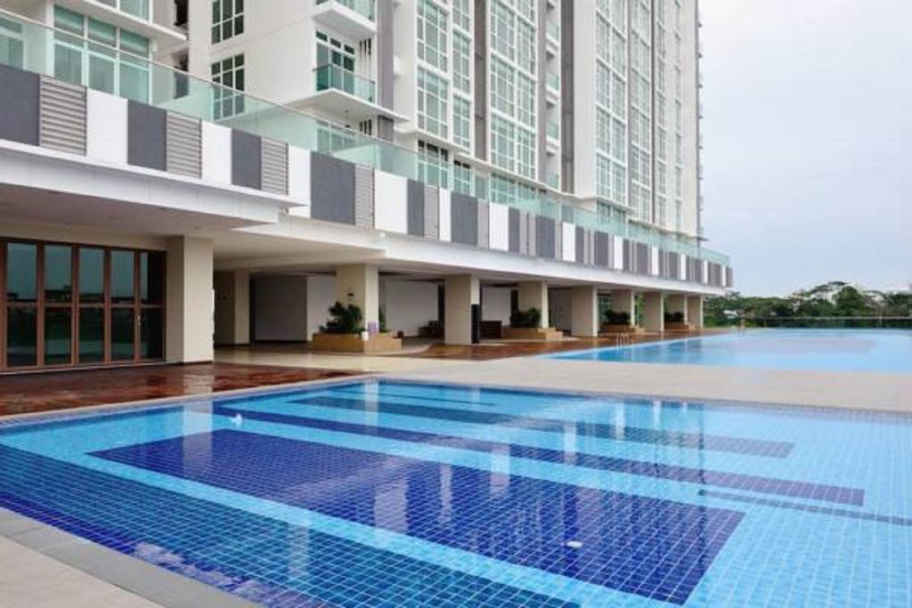 Experience The Coast - Hostahome Suites At Paragon Residence Near Downtown Johor Bahru Exterior foto